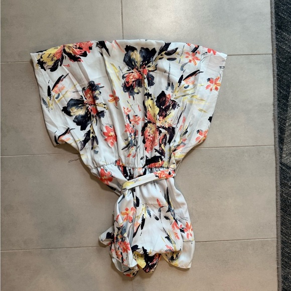 Lulus Floral Kimono Romper - Picture 6 of 7